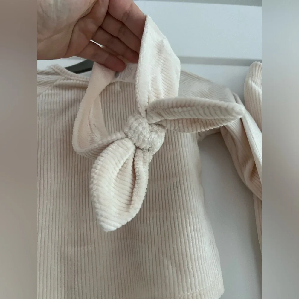 NWT Mud Pie Velour 3 Piece Outfit